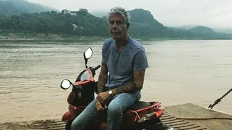 Αnthony Bourdain | Ο σεφ ανάμεσα στο φως και το σκοτάδι και τα ένοχα μυστικά του