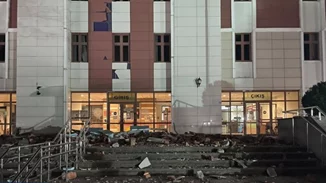 Ισχυρός σεισμός 5,9 Ρίχτερ στην Τουρκία, αισθητός στην Κωνσταντινούπολη - Τουλάχιστον 50 τραυματίες [εικόνες -βίντεο]