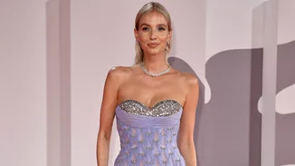 She did it again | Η Leonie Hanne έκανε τις πιο εκκεντρικές εμφανίσεις στο Φεστιβάλ της Βενετίας