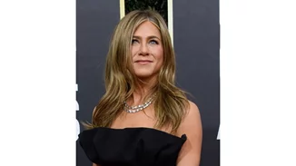 Jennifer Aniston | Μια σωσίας της μιμήθηκε τη Rachel από Τα Φιλαράκια κι έγινε viral