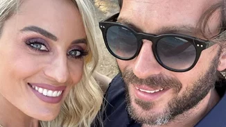 Ελεονώρα Μελέτη | Φωτογραφίζει την κόρη της, Αλεξάνδρα στα χιόνια- Μοιάζει πολύ στον μπαμπά της