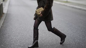 Αυτές οι μπότες από την Pull&Bear κοστίζουν 45.99 ευρώ και θα τις φορέσεις περισσότερο στις εμφανίσεις σου αυτή τη σεζόν