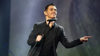 Μιχάλης Χατζηγιάννης | Η σπάνια εφηβική φωτογραφία με την αδερφή του Μελίνα