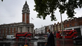 Περιήγηση στο Λονδίνο εμπνευσμένη από το "London Boy" της Taylor Swifr