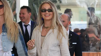 5 styling tips που θα φέρουν το καλοκαίρι στο ντύσιμό σου