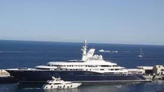 Σκιάθος: Στην ακτή "Μάραθα" ο σεΐχης του Κατάρ με το περίφημο "Al Mirqab"