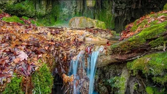 Τουρίστες ανακαλύπτουν τους "κρυμμένους" καταρράκτες της Μακεδονίας