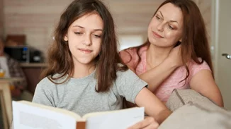 5 βιβλία που ενθαρρύνουν τον διάλογο μεταξύ γονιών και παιδιών για τα πιο σημαντικά θέματα