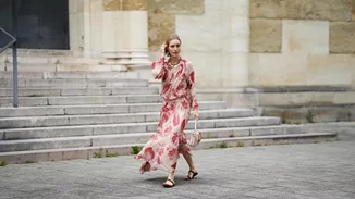 Η επιστροφή των gladiator sandals στη μόδα για το Καλοκαίρι 2025