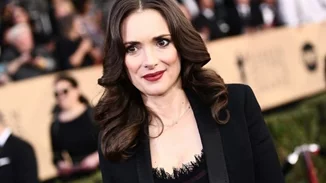 Winona Ryder | Από λαμπερή ενζενί σε διαταραγμένη κλεπτομανή - Το Χόλιγουντ της γύρισε την πλάτη, αλλά εκείνη γνωρίζει τι θα πει επιβίωση
