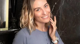 Ελεονώρα Μελέτη | Φωτογραφίζει τη μαμά της | "Μία καλλονή"