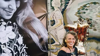 Λίζα Σωτήλη | Η Ελληνο-ιταλίδα σχεδιάστρια που δημιούργησε το κολιέ της Μαρέβας Μητσοτάκη