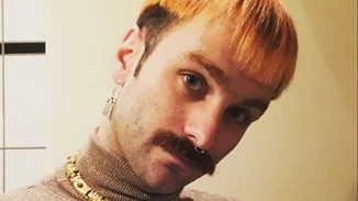 Ηλίας Γκιώνης | Η επικοινωνία του ακτιβιστή με την 24χρονη: "Είμαι σε σοκ αλλά κλαίω από χαρά"