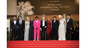 74ο Φεστιβάλ Καννών | Το glamour επέστρεψε στο red carpet