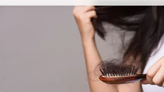 Πώς θα αντιμετωπίσεις αποτελεσματικά την αραίωση στα μαλλιά σου