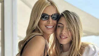 Μαριλού Κόζαρη | Σε βραδινή έξοδο πριν από 13 χρόνια με την κολλητή της, Κατερίνα Καινούργιου και γνωστό επιχειρηματία