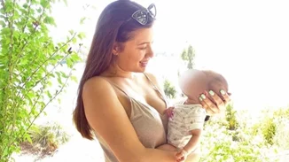 Το συγκινητικό μήνυμα του πατέρα της Καρολάιν μετά την επιστροφή στις Φιλιππίνες | Λυπάμαι που αφήνω την όμορφη Αλόννησο...