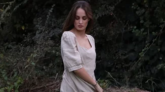 Η Μαρία Βοσκοπούλου με το μαγιό της | Η selfie δίπλα στη θάλασσα