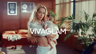 Viva Glam | Η Ελένη Φουρέιρα είναι η πρέσβειρα του προγράμματος της MAC Cosmetics στην Ελλάδα