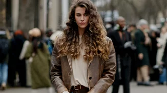 Το χρώμα που επιλέγουν στο repeat οι fashionistas και κάνει οποιοδήποτε ρούχο να φαίνεται πολυτελές