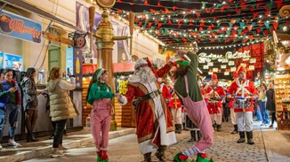 The Christmas Factory: Το πιο γιορτινό χωριό της Αθήνας είναι ό,τι χρειάζεσαι για να μπεις σε xmas mood