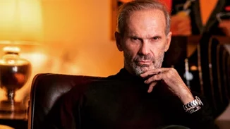 Μια ματιά στο σπίτι του Πέτρου Κωστόπουλου | Η eclectic classic τραπεζαρία με τις μοντέρνες πινελιές