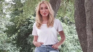 "Κούκλες μαμά και κόρη | Η Ζέτα Θεοδωρακοπούλου ποζάρει με την κόρη της, Φωτεινή Κουμάντου