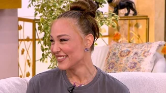 Με καστανά μαλλιά στη εφηβεία της | Η Πηνελόπη Αναστασοπούλου σε σπάνιες φωτογραφίες