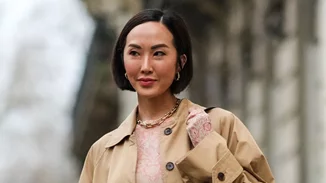 Τα αντηλιακά με χρώμα στα οποία ορκίζονται οι Κορεάτισσες