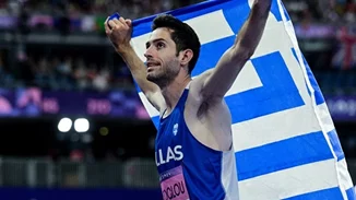 Ο ιππότης του ταρτάν: Όταν ο Μίλτος Τεντόγλου υποκλίθηκε στην Χάικε Ντρέξλερ