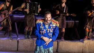 To Eθνικό Θέατρο ζητά αποζημίωση από τους Κώστα Κόκλα – Πάνο Μουζουράκη