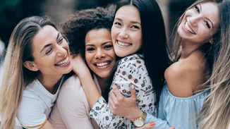 Το Σύνδρομο της Σταχτοπούτας | Τι είναι και πώς επηρεάζει τη σύγχρονη γυναίκα;