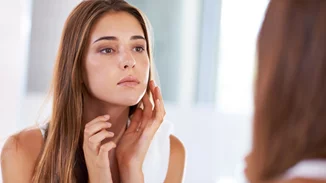 Σύνδρομο πολυκυστικών ωοθηκών και ακμή | Όλα όσα πρέπει να ξέρεις