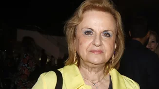 Καμπανάκι από Παγώνη | Σε ποιες περιοχές εντοπίζεται η Ομικρον 4 που κάνει 40 πυρετό - "Νωρίς βγάλαμε τις μάσκες"