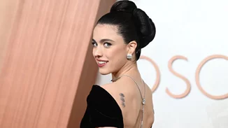 4 τρόποι για να ενισχύσεις την ανάπτυξη των φρυδιών σου