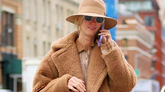 Τα XL teddy coats και πώς θα τα φορέσεις με στιλ τον χειμώνα