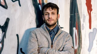 Ο Γιώργος Μπένος προτείνει τα must have κομμάτια του χειμερινού στιλ για την πόλη και τις εξορμήσεις στην εξοχή