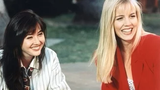 "Χτυποκάρδια στο Beverly Hills": 6 λόγοι που λατρέψαμε το σίριαλ των 90's