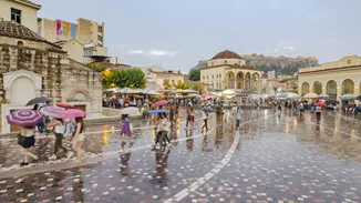 Ξεκίνησε η επέλαση της κακοκαιρίας | Έντονες καταιγίδες στη Δυτική Ελλάδα - Έπεσαν δέντρα, περιοχές χωρίς ρεύμα