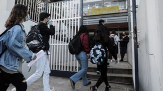 "Καμπανάκι" ειδικών για κορονοϊό και γρίπη: Τέλη Ιανουαρίου η κορύφωση της Covid με πάνω από 7000 κρούσματα τη μέρα