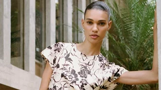 Zara, Mango, H&M | 6 floral φορέματα που ξεχωρίσαμε για την άνοιξη του 2025