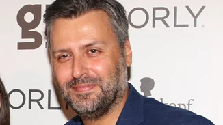 "Λύγισε" ο Γιάννης Καλλιάνος | Στο νοσοκομείο και οι δύο γονείς του με κορονοϊό (vid)