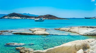 Στην Ελλάδα η παραλία με τα πιο καθαρά νερά στον κόσμο