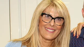 Σοκάρουν οι δηλώσεις της Εύης Δρούτσα | "Ο Δημήτρης Λιγνάδης πλήρωνε τα παιδιά για να πάνε μαζί του. Ας μην έπαιρναν τα λεφτά, ας μην πήγαιναν"