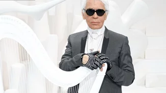 Κarl Lagerfeld | "Ποτέ δεν κάπνιζα, δεν έπινα, ποτέ δεν έκανα ναρκωτικά. Δεν υπάρχει τίποτα πιο βαρετό από τους ανθρώπους που κάνουν όλα αυτά"