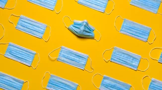 Επιστροφή στην κανονικότητα από 1η Μαΐου - Παραμένει η μάσκα στους εσωτερικούς χώρους