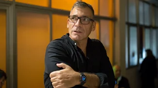 Γιάννης Σερβετάς | Απουσιάζει από το "Ράδιο Αρβύλα" - Βρέθηκε θετικός στον κορονοϊό