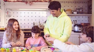 Τρυπώσαμε στα ωραιότερα σπιτια των Ελλήνων celebrities