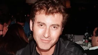 Η ιστορία πίσω από το viral 'Βρε Αία, βρε Αία' της σειράς Δύο Ξένοι