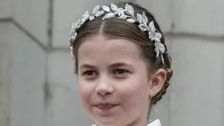 Η γλυκιά σύγκριση ανάμεσα στην πριγκίπισσα Charlotte και την πριγκίπισσα Diana